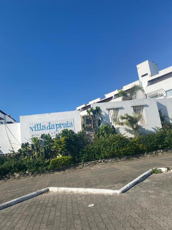 Apto Na Orla Da Praia Grande Com Piscina E Garagem Arraial do Cabo Luaran gambar
